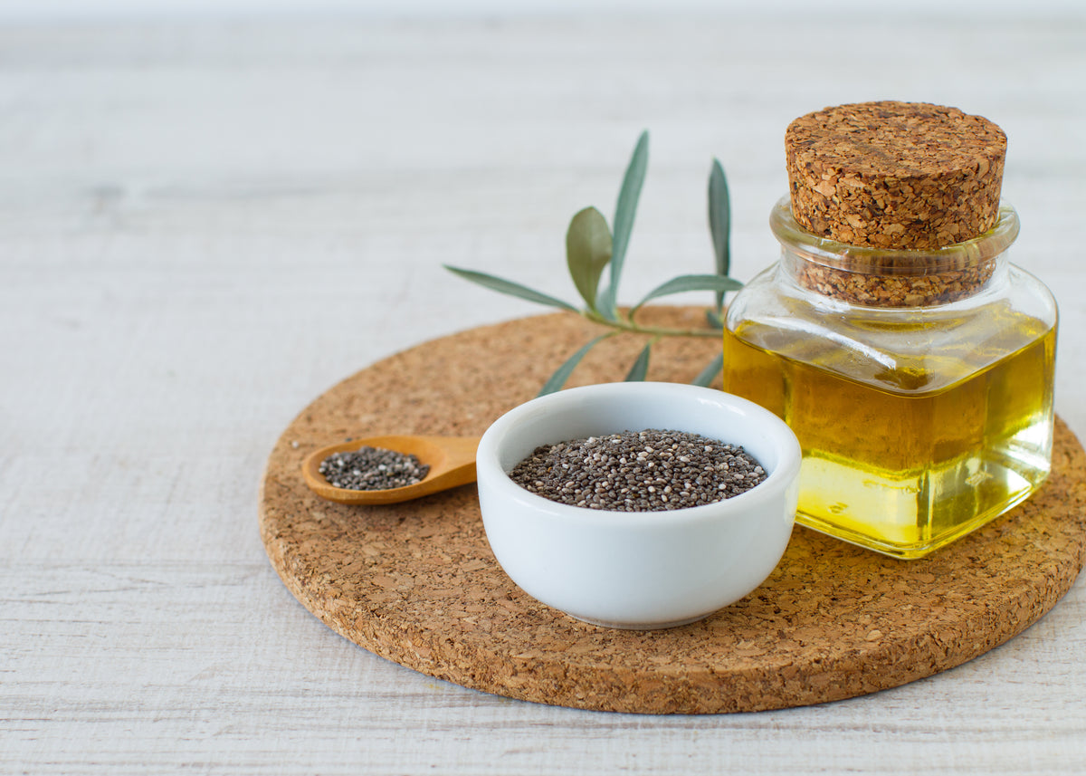 6 Benefits and Uses of Chia Seed Oil